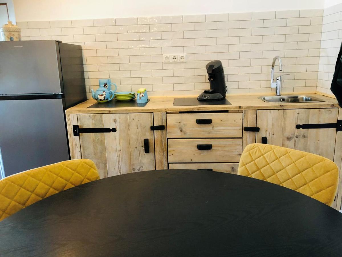 לינה וארוחת בוקר B &B Yuupke Maasbree Noord-Limburg Venlo Roermond מראה חיצוני תמונה