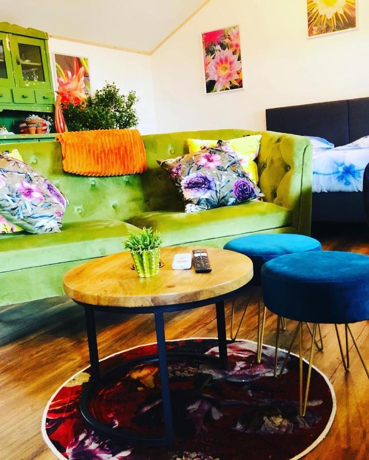 לינה וארוחת בוקר B &B Yuupke Maasbree Noord-Limburg Venlo Roermond מראה חיצוני תמונה